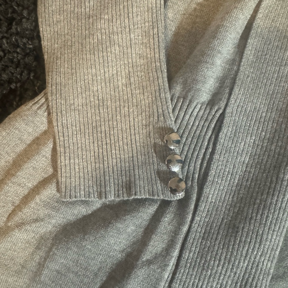 Gray 89th & Madison Open Front Cardigan Size Medium - Picture 10 of 10
